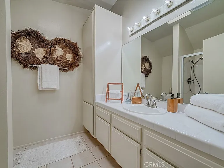 1710 Grant Ave #4 — Photo 17