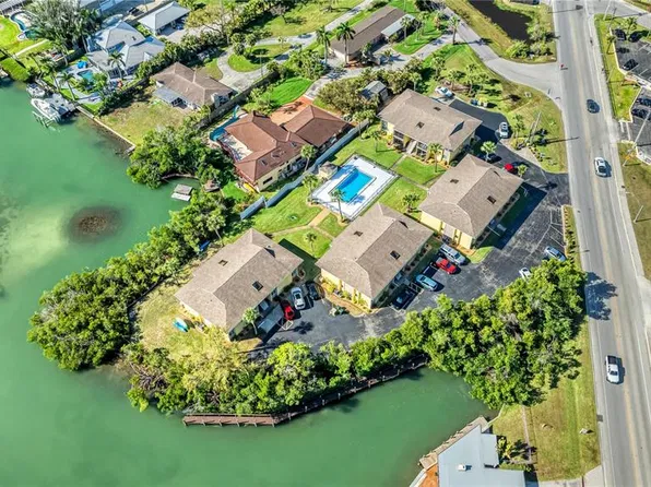 101 LOUELLA LANE #11, NOKOMIS, FL 34275