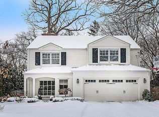 784 Lincoln Ave, Winnetka, IL 60093