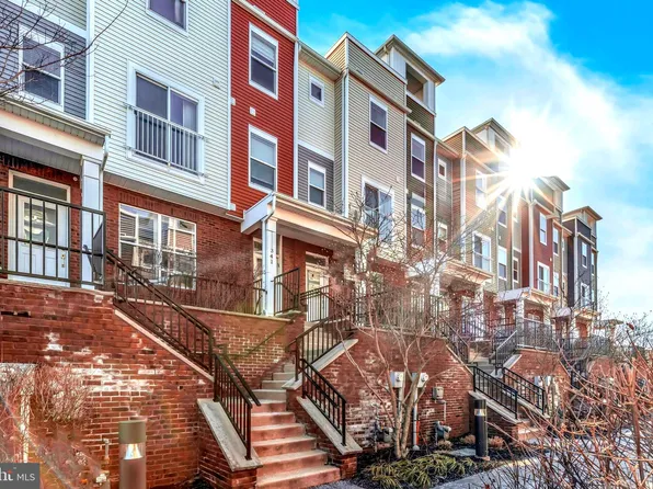 341 W 7th Ave, Conshohocken, PA 19428