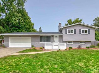 4664 Locust Rd, Saginaw, MI 48604