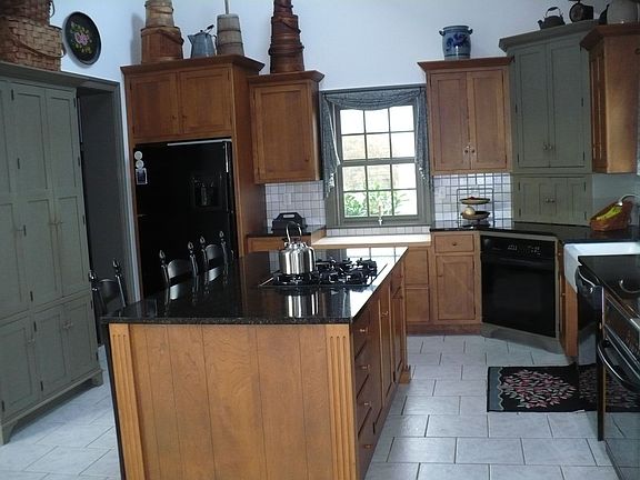 Quality Custom Kitchen