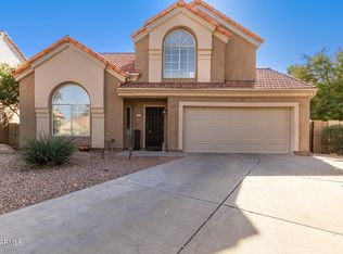 827 W Sherri Dr, Gilbert, AZ 85233