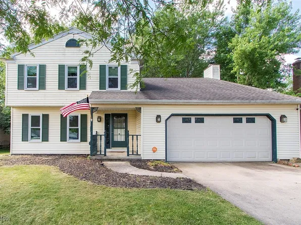 4652 Ledgewood Dr, Medina, OH 44256