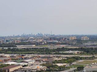 898 Portage Pkwy #4008, Vaughan, ON L4K 4Z4