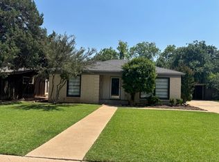 3205 26th St, Lubbock, TX 79410