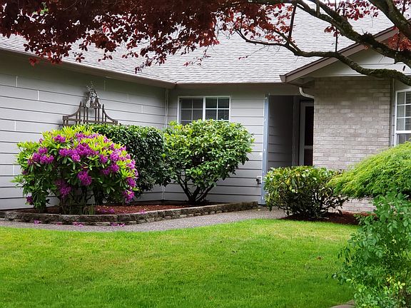 3rd image of 2816 NE 174th Ave