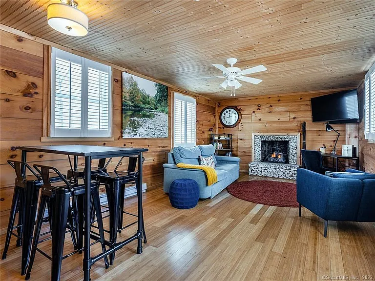 6 Brunetto Grv — Photo 6