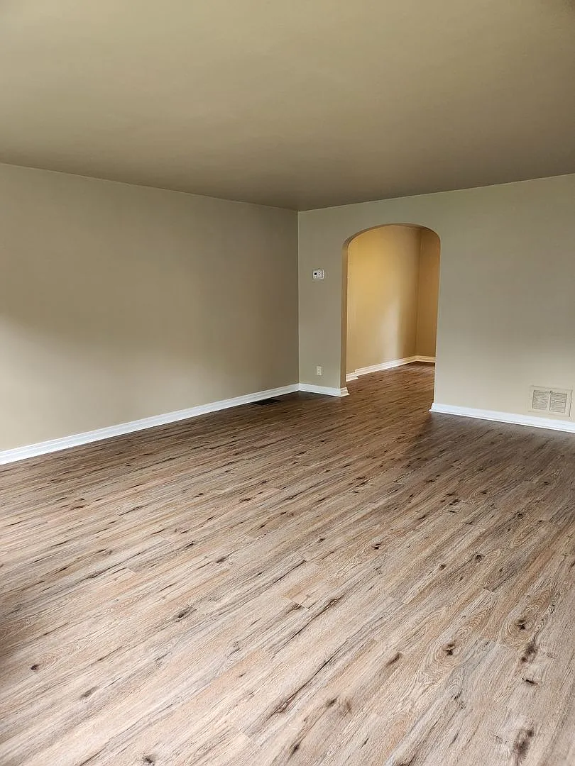 Recently Renovated 3 Bedroom in Harrisburg! — Photo 4
