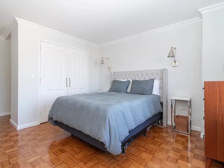 300 W 135th St #8C — Photo 7