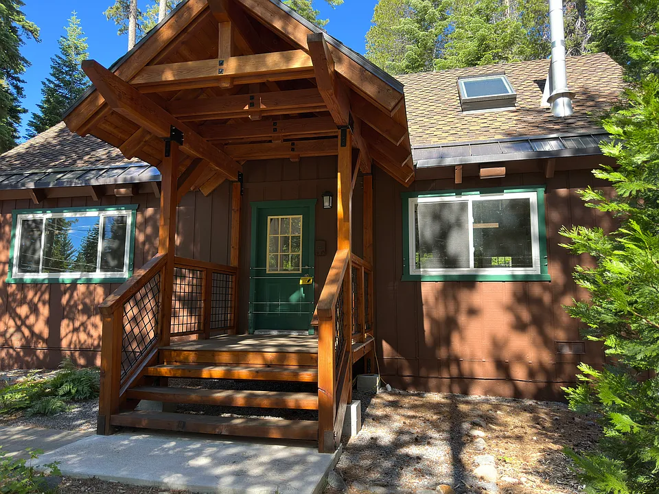 453 Chukar Cir