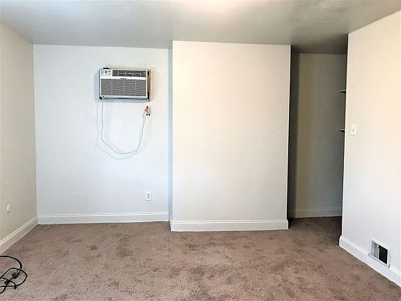 4th image of 6036 Stanton Ave APT 5