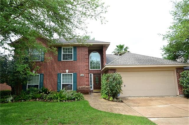 1st image of 2822 Russett Pl W