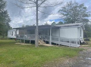 6040 Dixie Dr, Vidor, TX 77662