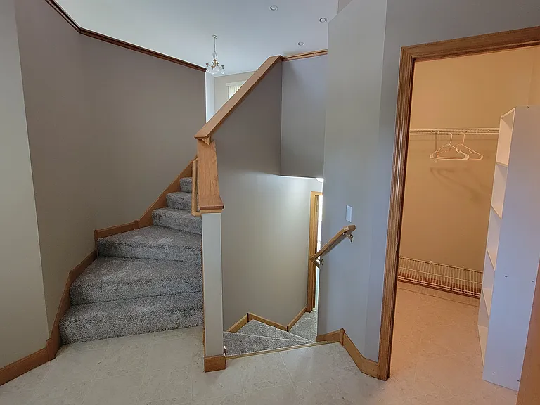 932 Pleasant Ave — Photo 14