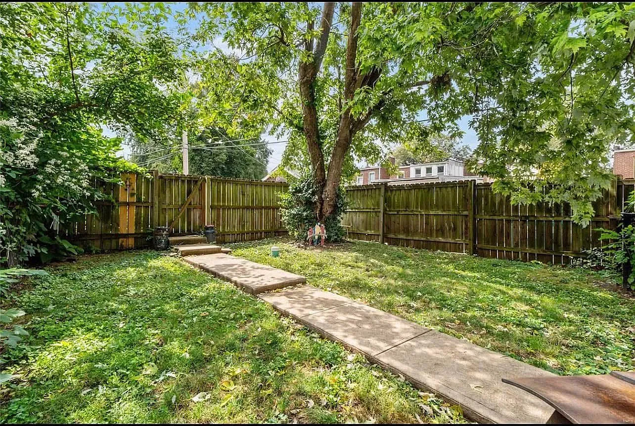 Bellerive Blvd, Saint Louis — Photo 2