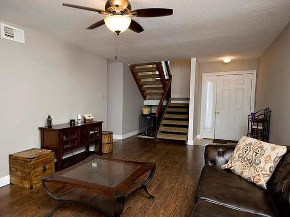 4th image of 408 Parkview Blvd