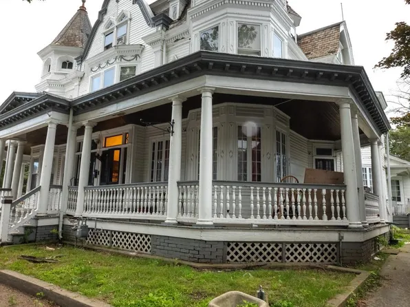 66 Bank St, Bridgeton, NJ 08302