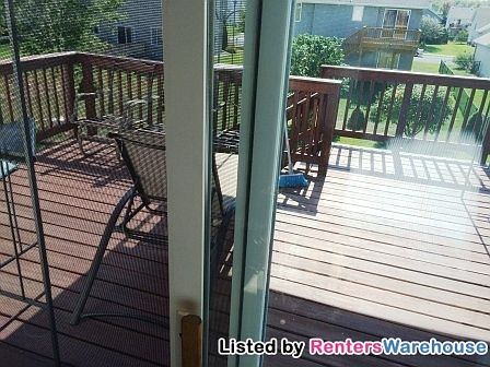 3rd image of 908 Newport Ave