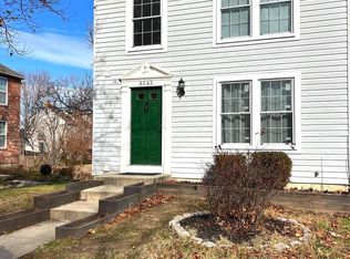 6363 Generals Ct, Centreville, VA 20121