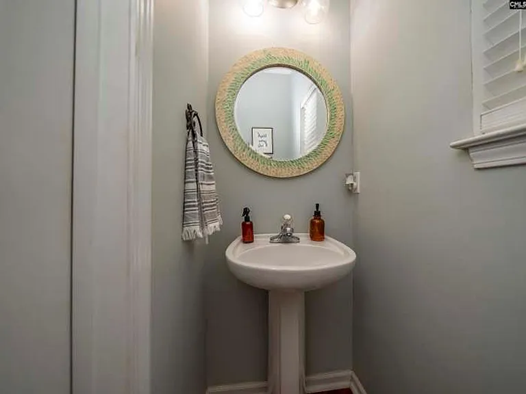 306 Coventry Lake Dr — Photo 16