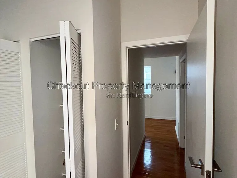 5531 Pershing Ave #32 — Photo 5
