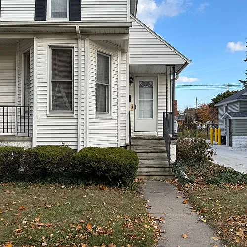 502 N Henry St #1 Photo 1