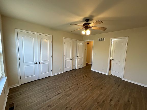 5th image of 1209 NW Ashley Ln