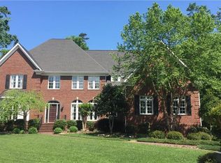 12 Postbridge Ct, Greensboro, NC 27407