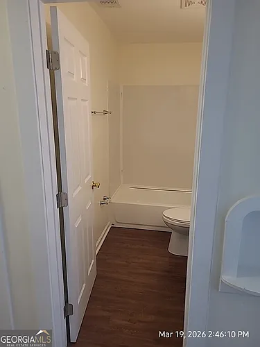 802 W Moore St Photo 1