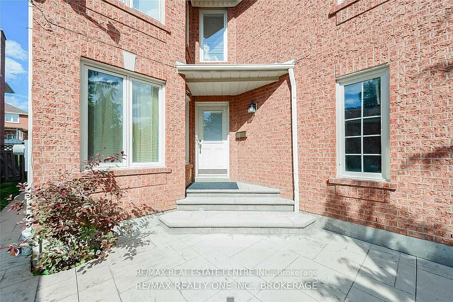 5 bed, $3,695 — Photo 3