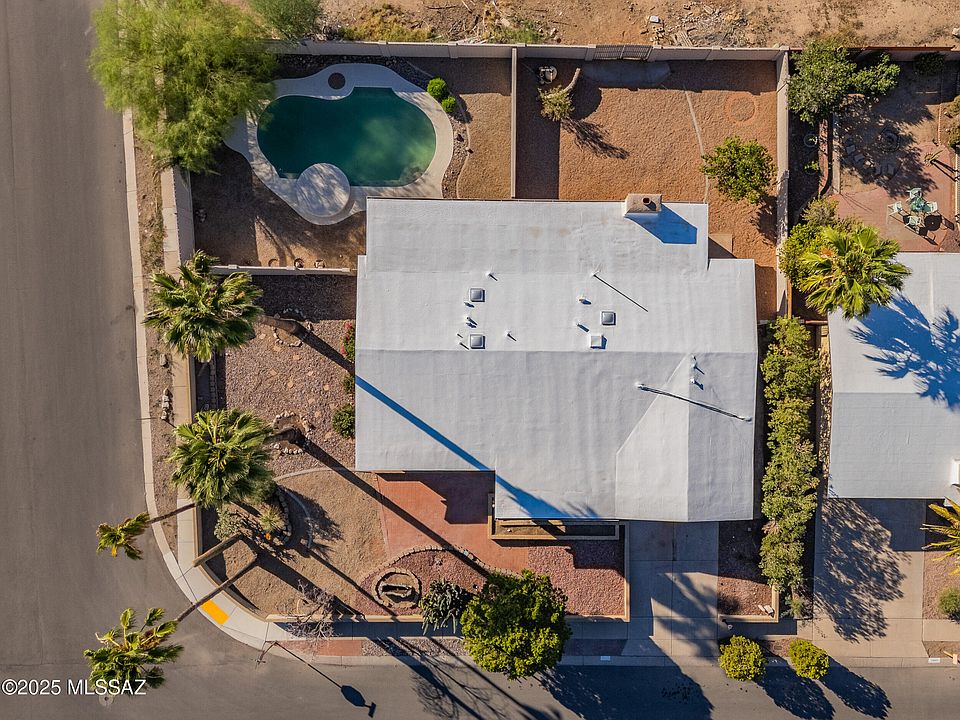 1st image of 7673 N Jensen Dr