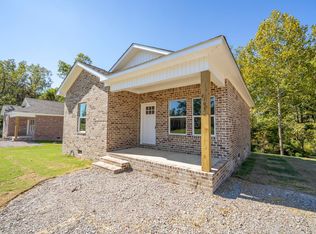 195 Hardin Rd, Savannah, TN 38372