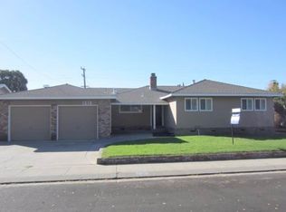 1010 Sutter St, Manteca, CA 95336