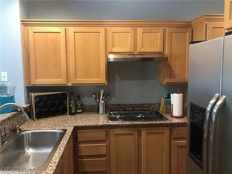 31 E Agate Ave #204 — Photo 27