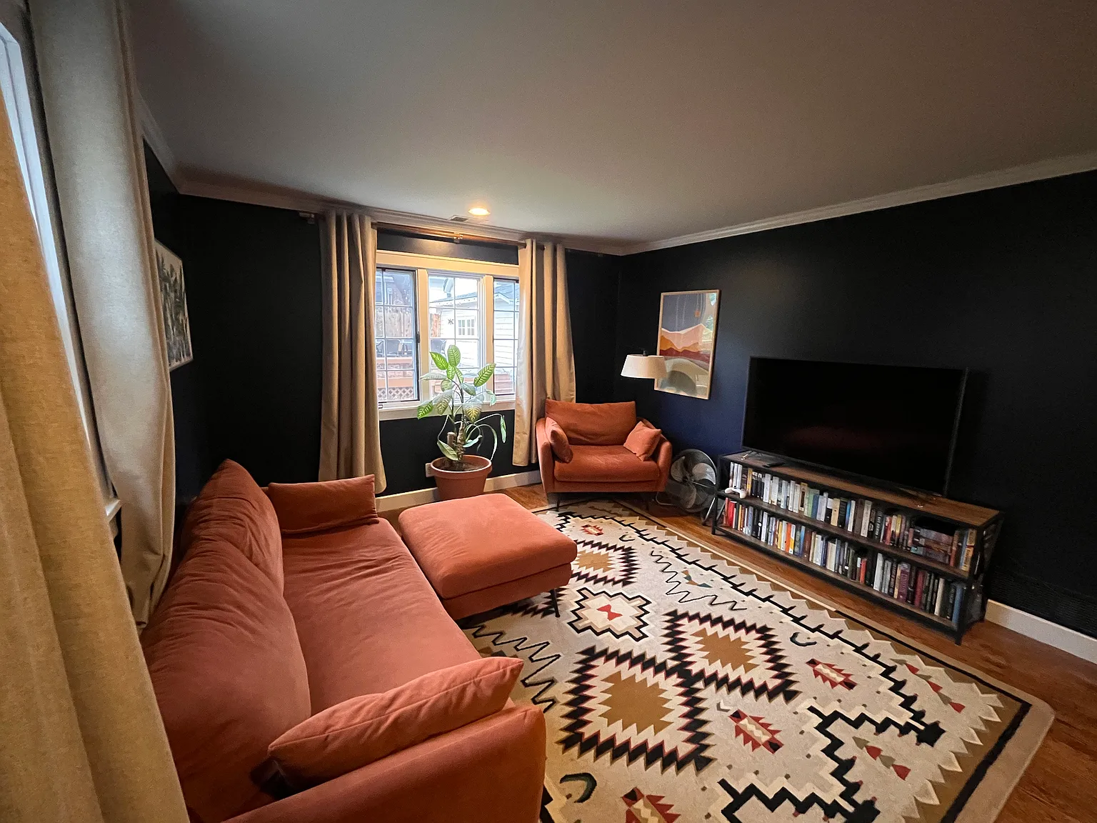 4 bed, 2.5 bath, 2232 sqft, $3,550 — Photo 4