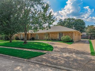 230 Clearwood Ln, Shreveport, LA 71105