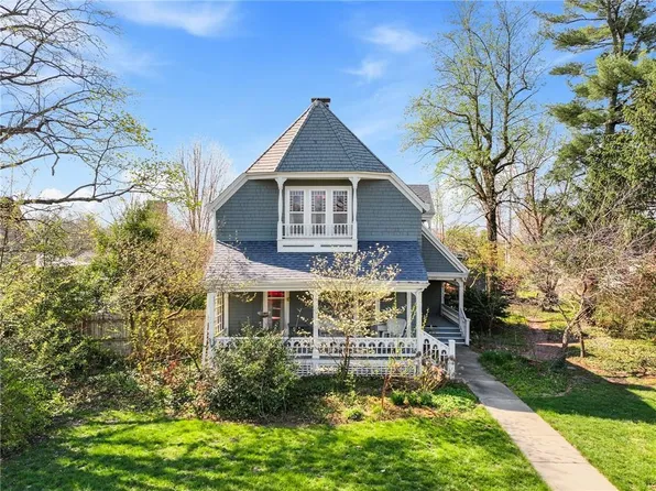 222 W Gay St, Warrensburg, MO 64093