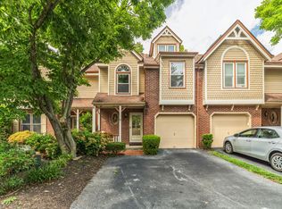 4 Victorian Ct, Chesterbrook, PA 19087