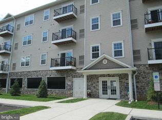 79 Legacy Blvd APT 208, Sinking Spring, PA 19608