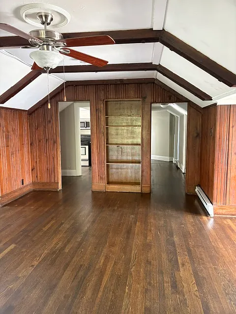 1 bed, 925 sqft, $1,000 — Photo 4