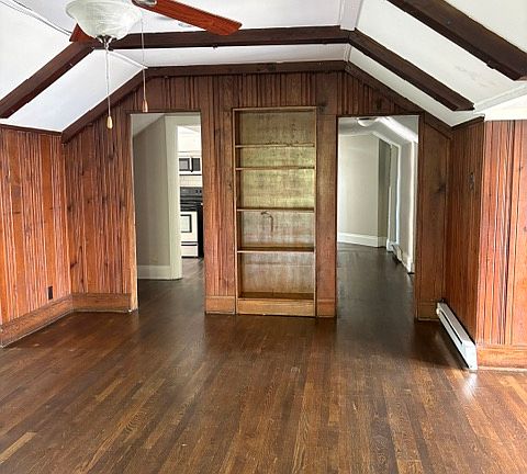 4th image of 804 Walker St APT 10