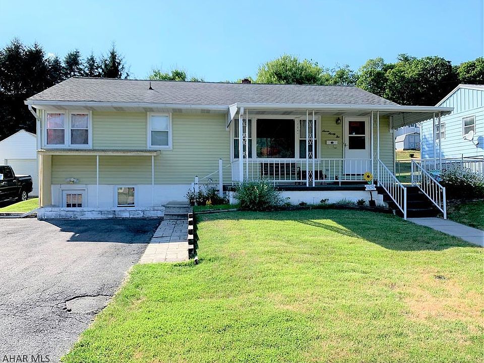 1st image of 792 Echo Vale Dr