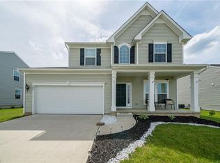 290 Springbrook Cir, Elyria, OH 44035