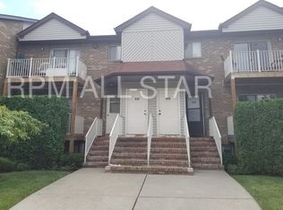 4515 Birchwood Ct, North Brunswick, NJ 08902