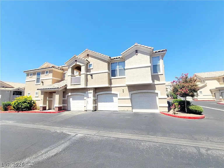 5855 Valley Dr #2048 — Photo 3