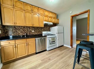 133 17th St APT 4R, Brooklyn, NY 11215