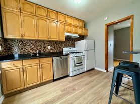 133 17th St