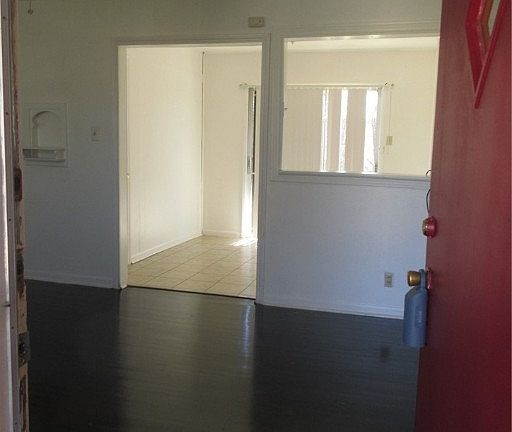 2nd image of 2206 Davis Dr
