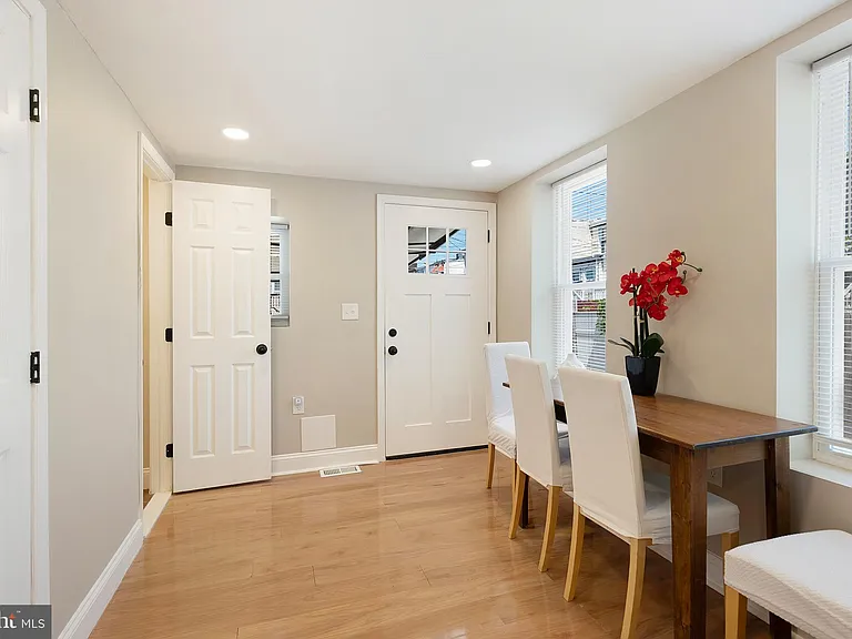 1102B Carroll St #B — Photo 14